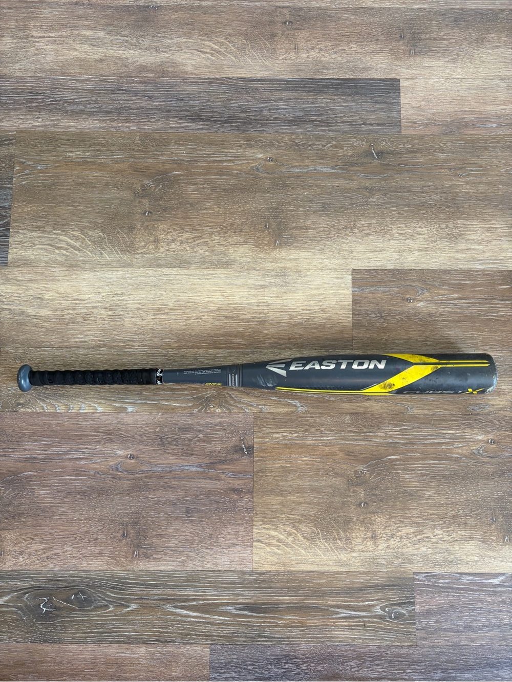 Easton Ghost X
30”  -5 drop,  2 5/8” barrel 
USA Baseball cert.